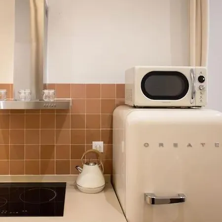 Con Terraza Junto A Ruzafa * バレンシア